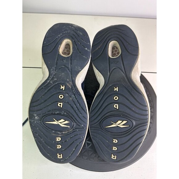 Reebok Question 1 Low Allen Iverson Georgetown Size 7 (V53826) - Picture 7 of 10